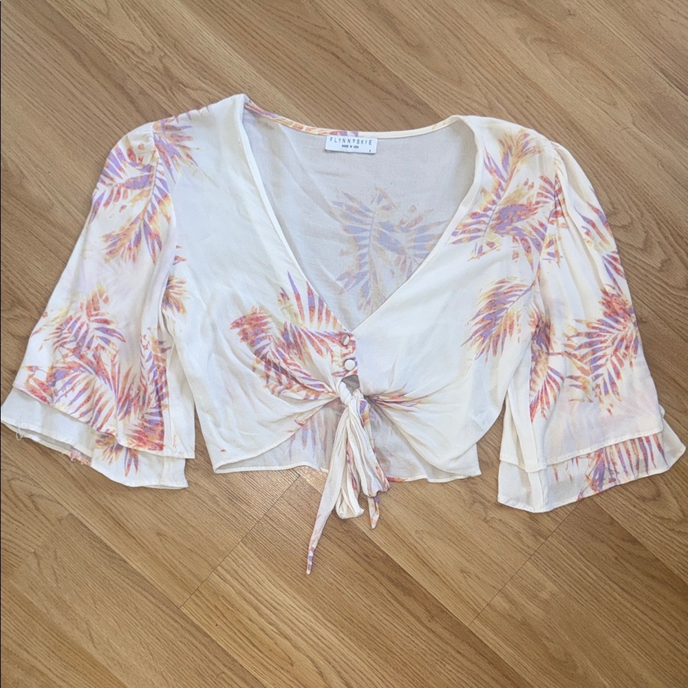 Flynn Skye Floral Top Tie-Front Blouse Crop Made in USA Small